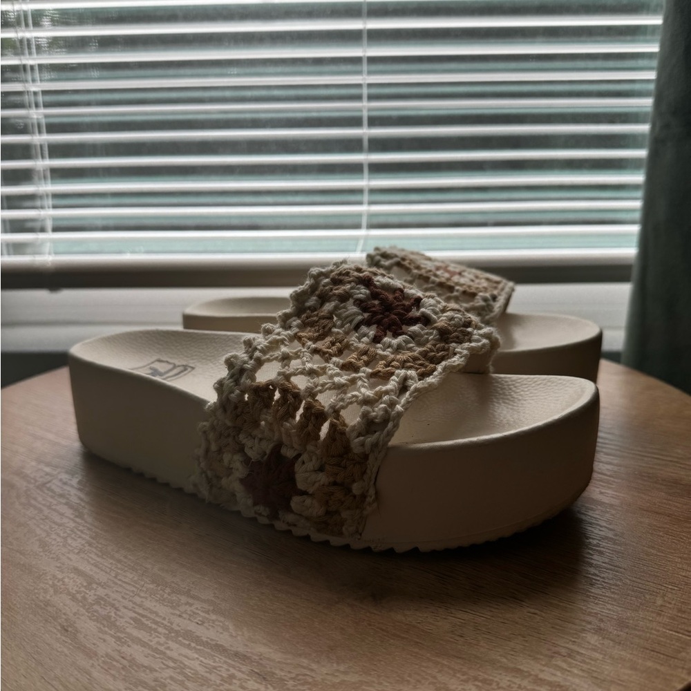 Crochet Strap Platform Sandals